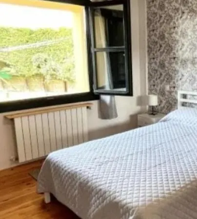 בית נופש El Acebu קולומברס